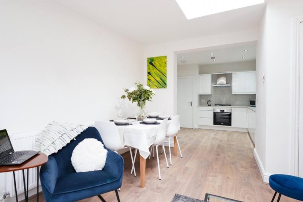 Newly Renovated Modern 4 Bed 3 Bath Apartment 伦敦 外观 照片