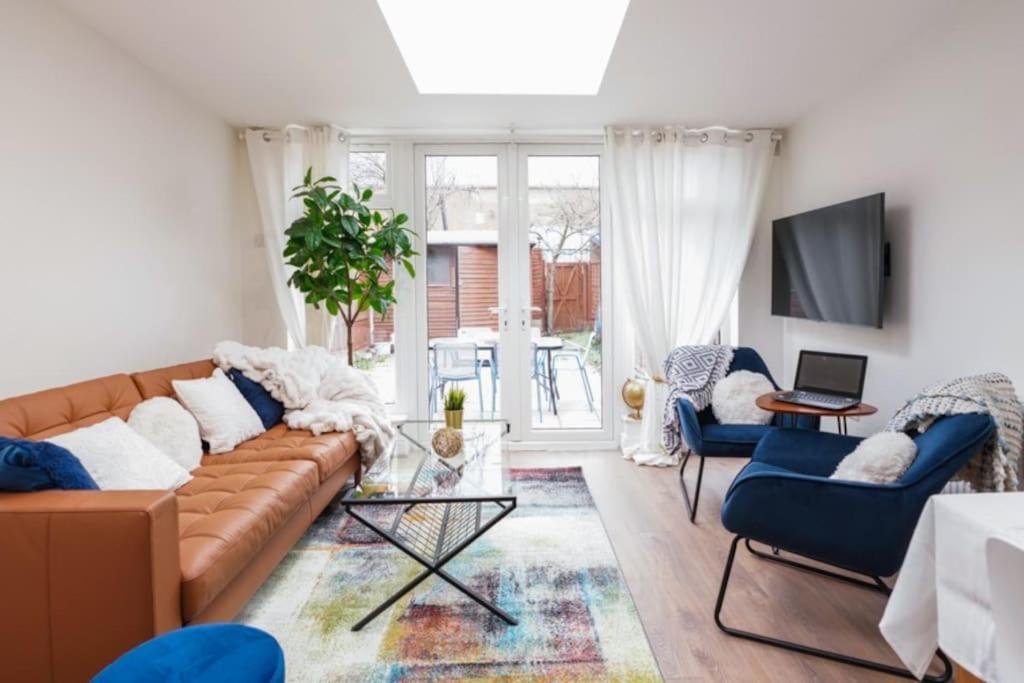 Newly Renovated Modern 4 Bed 3 Bath Apartment 伦敦 外观 照片