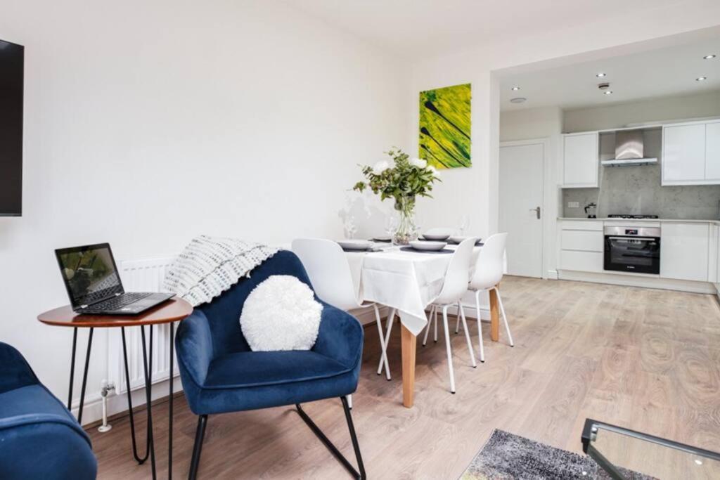 Newly Renovated Modern 4 Bed 3 Bath Apartment 伦敦 外观 照片