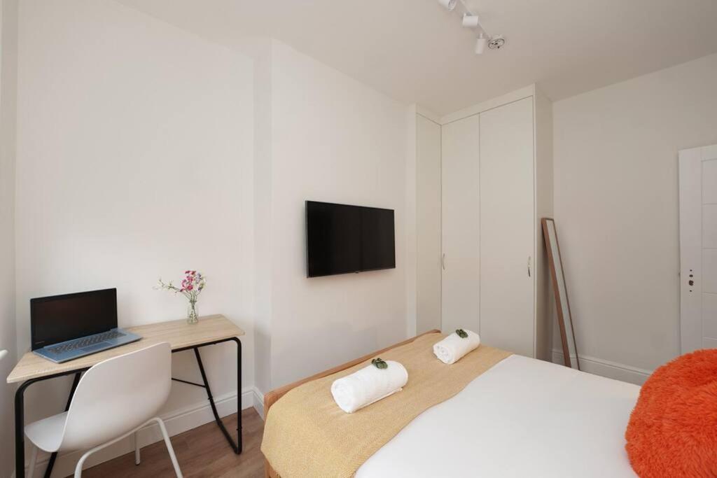 Newly Renovated Modern 4 Bed 3 Bath Apartment 伦敦 外观 照片